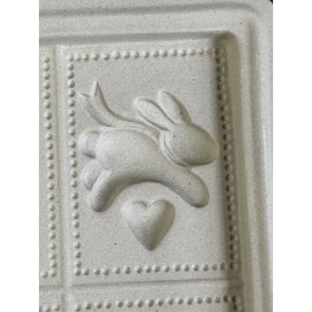 Vintage Brown Bag Cookie Art Mold 1989 East Bunnies Sheep Chickens‎ Butter Molds